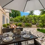 House Serenity *