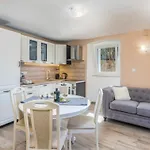 House Serenity Tatil Evi Malinska