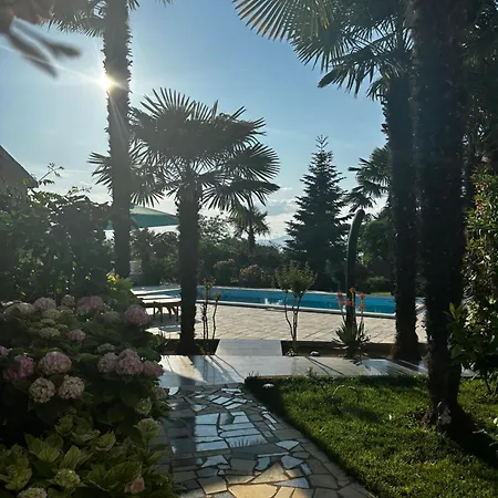 House Serenity Holiday home